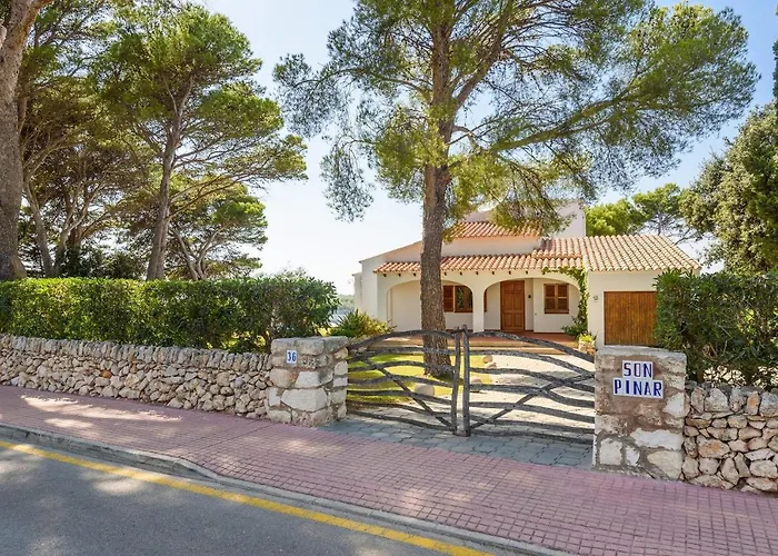 Pinar By * Ferreries